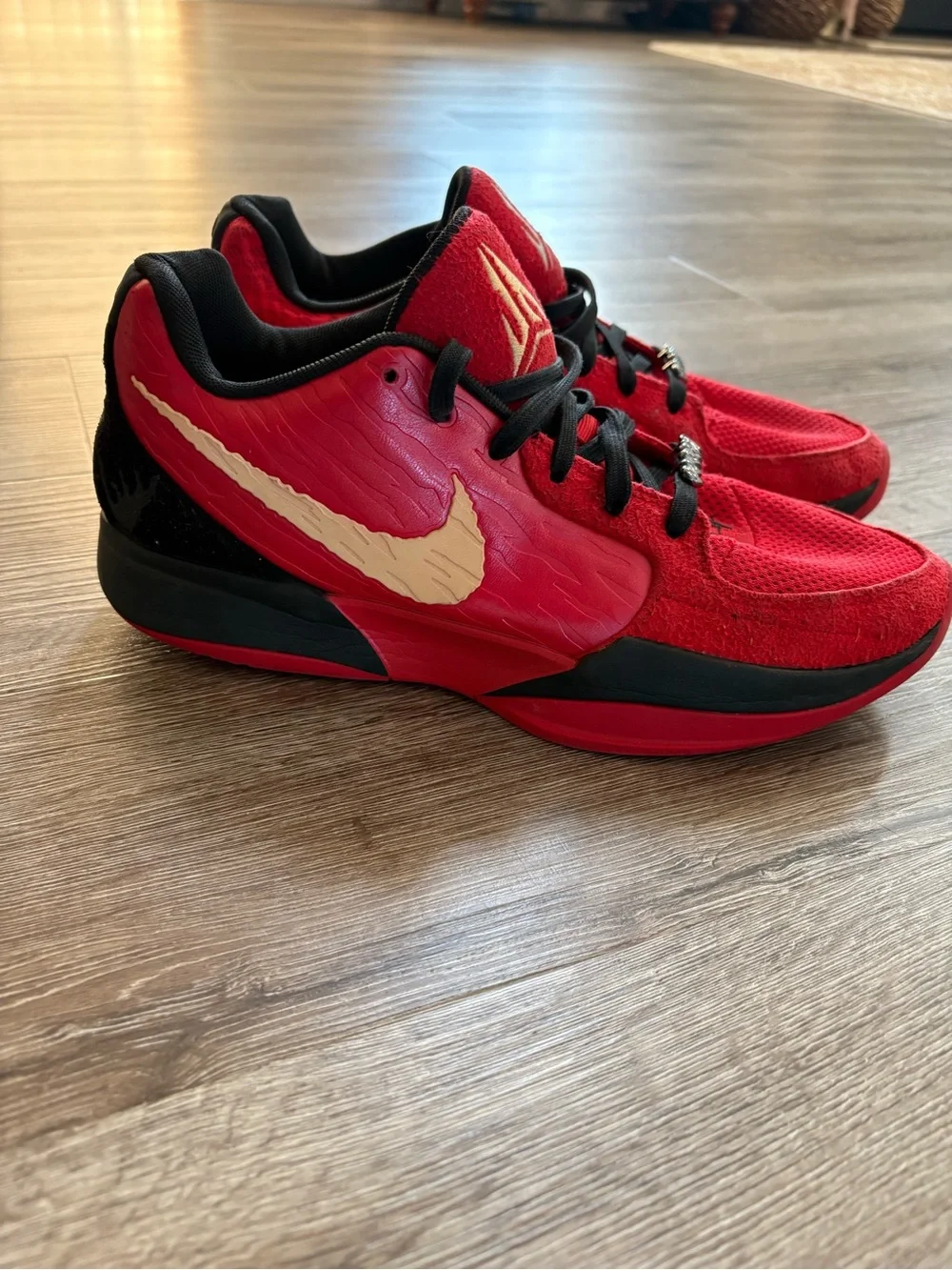 Nike Men’s JA 2 Special Edition Nightmares with accessory fangs